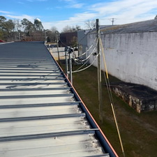 Christmas-Day-gutter-cleaning-in-Perry-ga 0